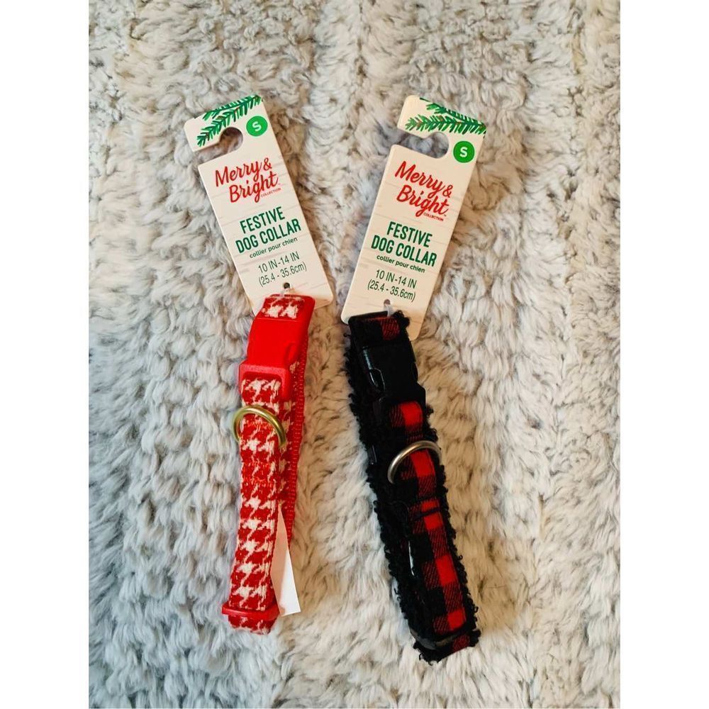 Festive 2 Piece Dog Collar Set